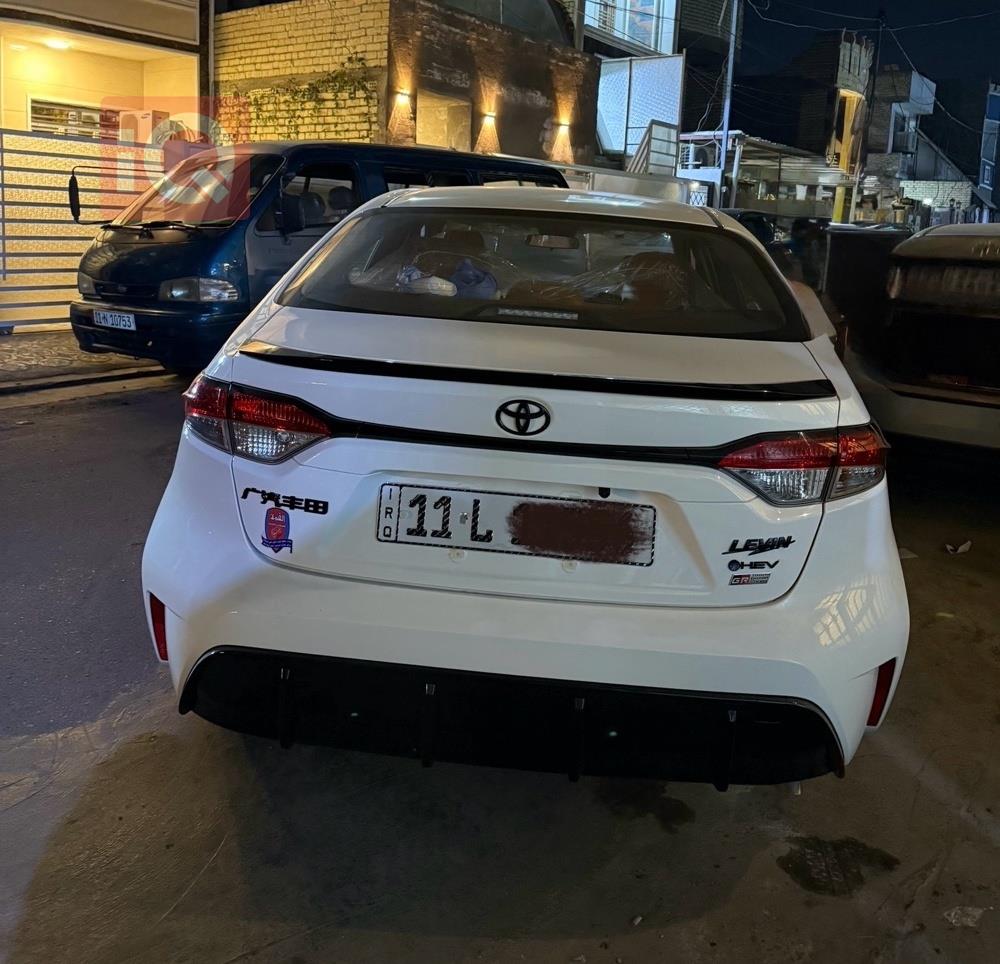 تۆیۆتا کۆرۆلا